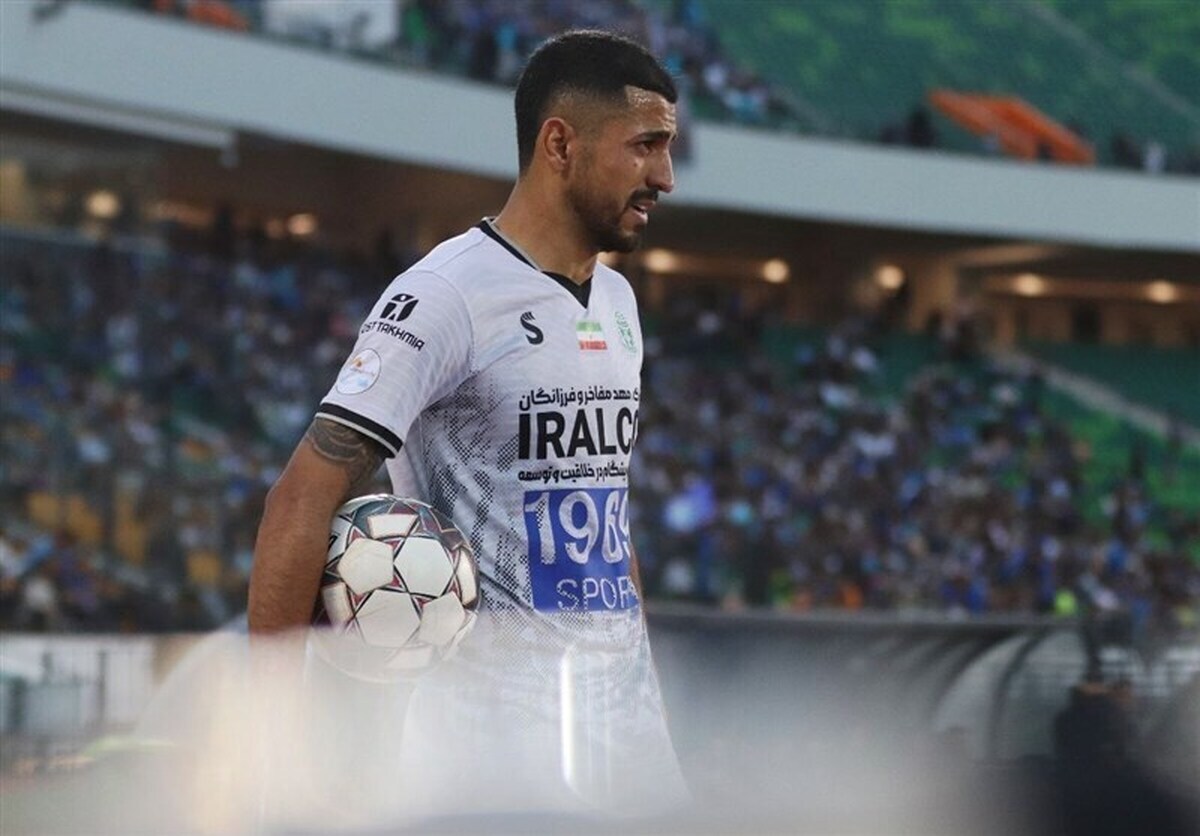 پرسپولیس واکنش کاظمیان به امضای قرارداد با پرسپولیس