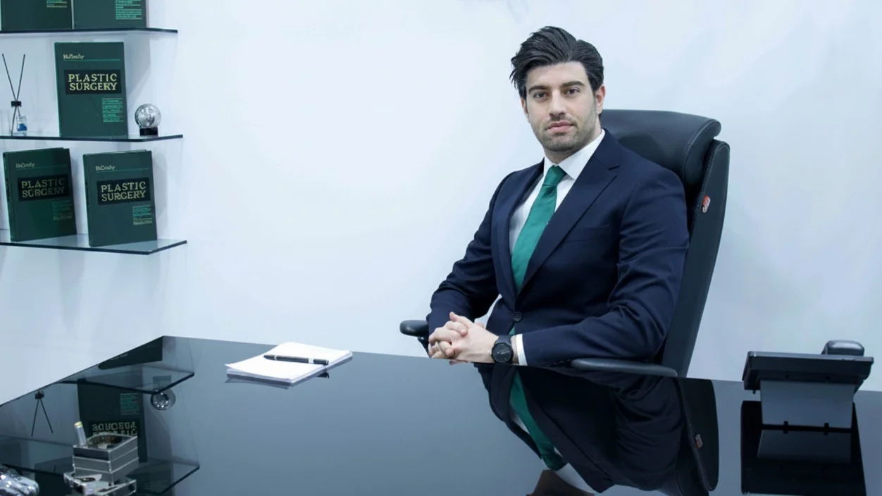 کانتورینگ صورت، بهترین روش زاویه سازی فک و صورت