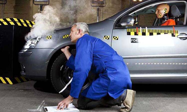 راهنمای تشخیص ارزش واقعی خودروهای تصادفی